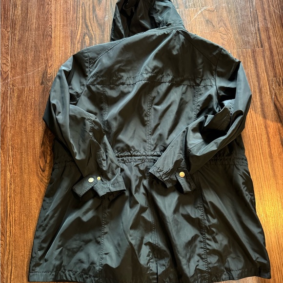 Women’s Size 2X Michael Kors trench coat - Picture 2 of 2